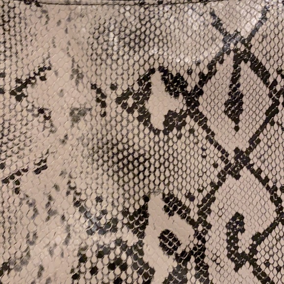 NWT American Eagle double bag Snake Print & black small Shoulder - Picture 3 of 8